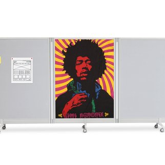 Flow with Jimi Hendrix artwork and writable panels